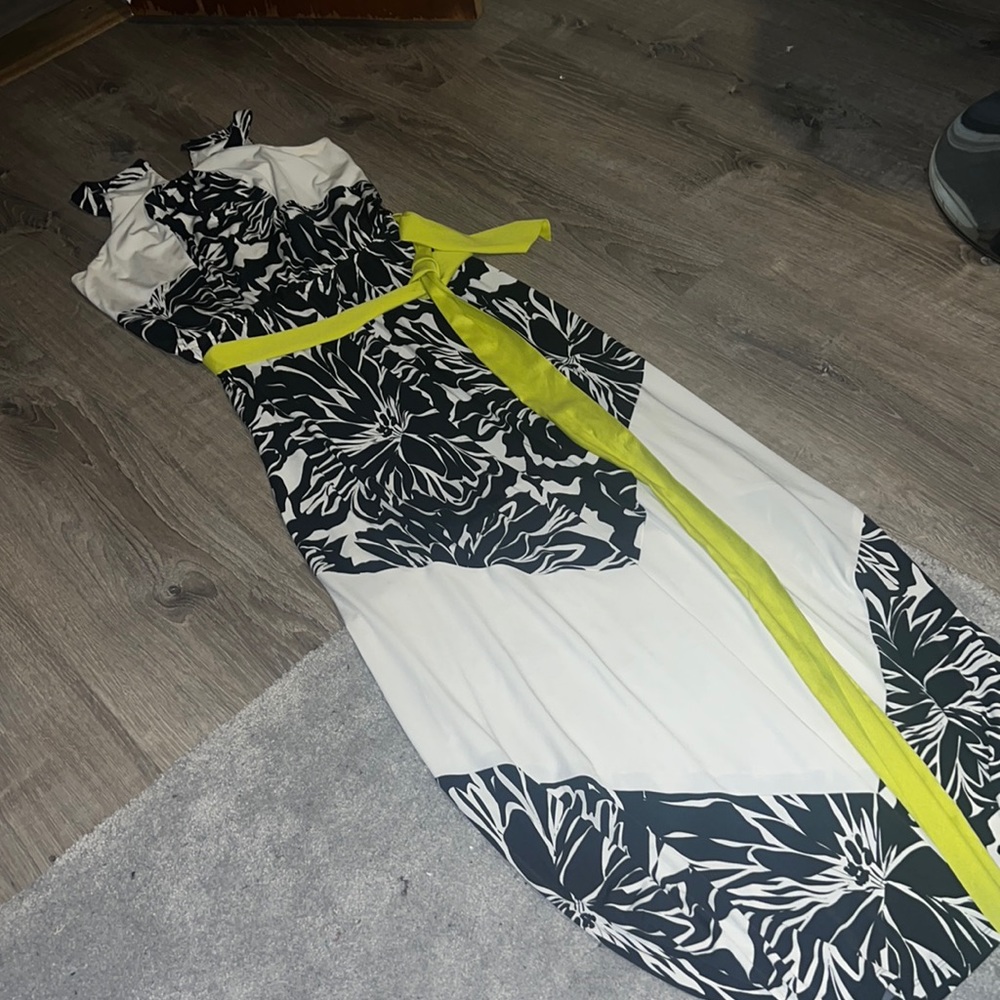 Vince Camuto Maxi black and white dress with a pop of color
